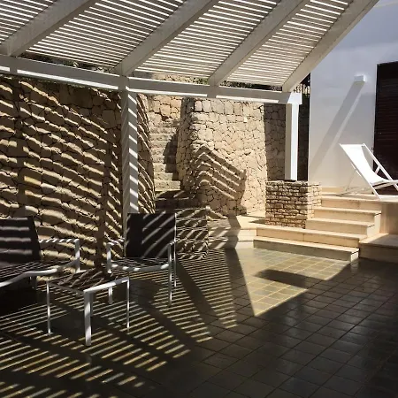 Charming With Sea View, Villalto Villa